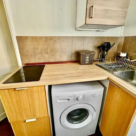 Apartment Spacieux - Calme & Equipe Avec Wifi