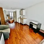 Spacieux - Calme&tout Equipé Avec Wifi Apartamento
