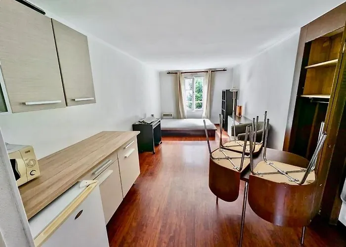 Spacieux - Calme & Equipe Avec Wifi * גרנובל